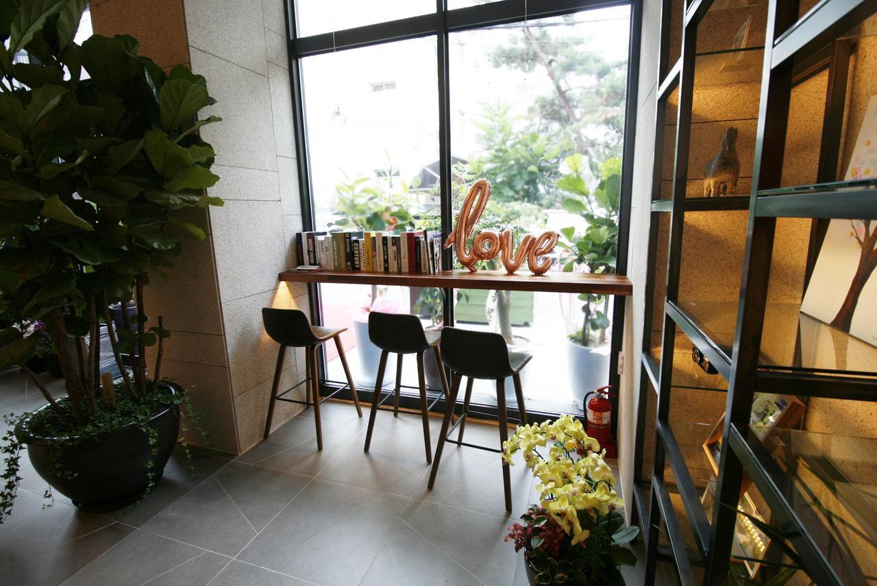 Seoul N Guesthouse Dongdaemoon Bagian luar foto